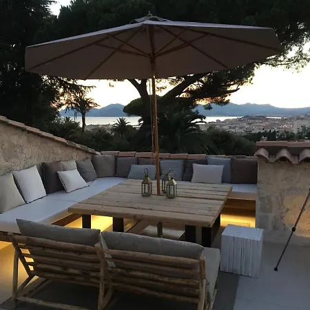 Sur Les Hauteurs De Maison Vue Sur La Baie Villa *